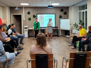 Началось обучение очередного потока школы замещающих родителей