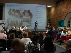 Заведующий отделением маршрутизации и мониторинга представила работу нашего центра на конференции "Ментальное здоровье - интеграция подходов"