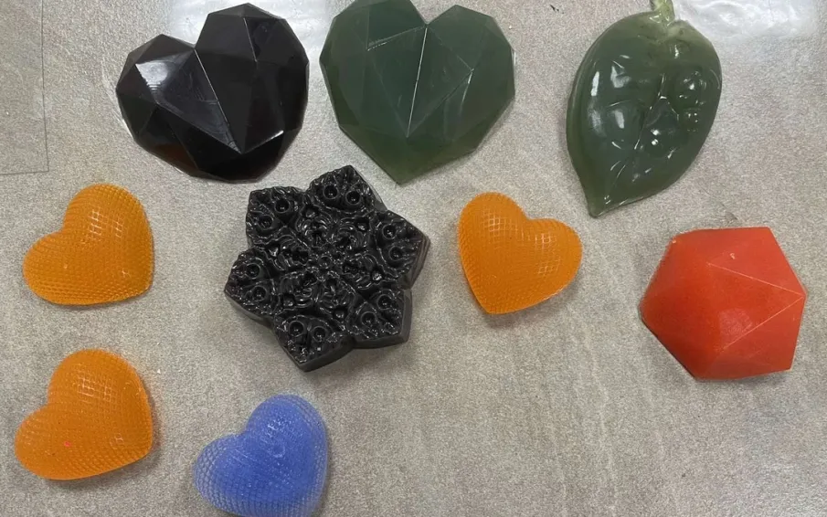 Изготовление мыла в интеграционных мастерских